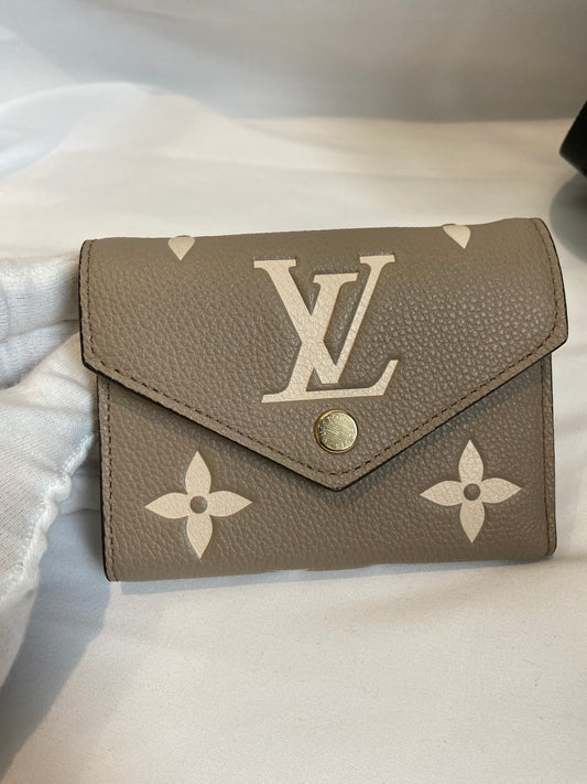 lv wallet