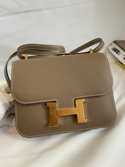 Hermes mini constance