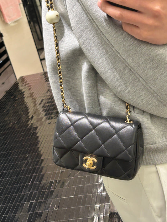 Chanel 24S mini Cf