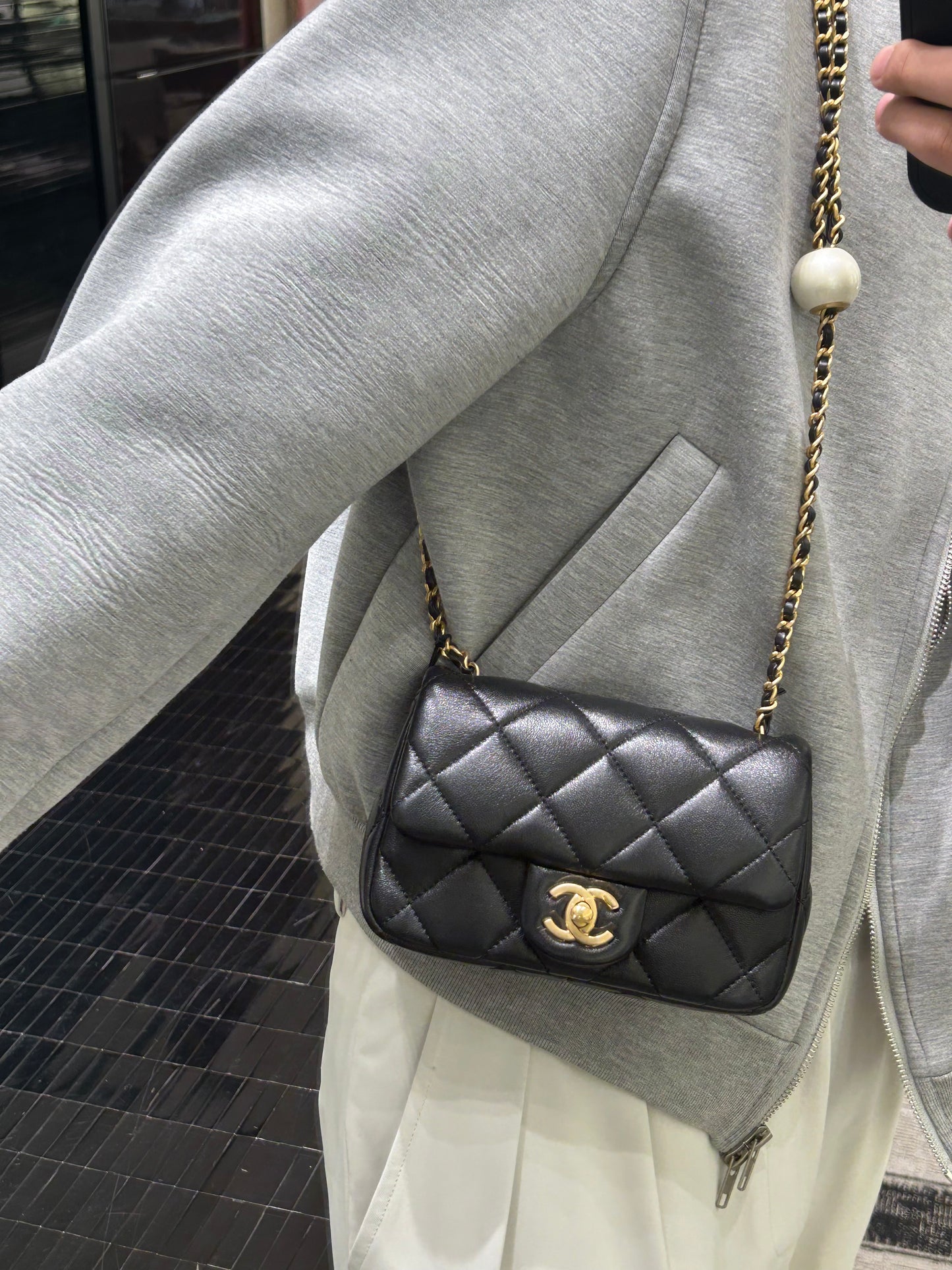 Chanel 24S mini Cf