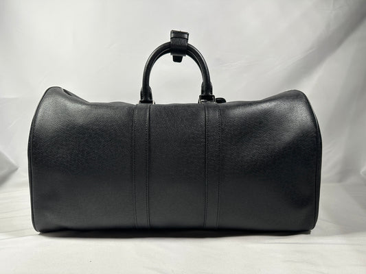 LOUIS VUITTON KEEPALL HANDBAG 50 BLACK TAIGA LEATHER SHOULDER BAG